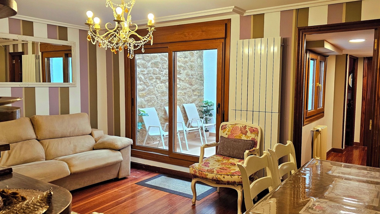 Photo of Livingroom in Laguardia Old Town