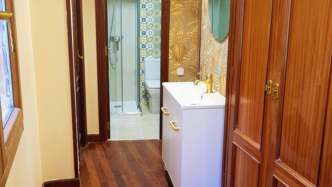 Photo of Bathroom in Laguardia Old Town