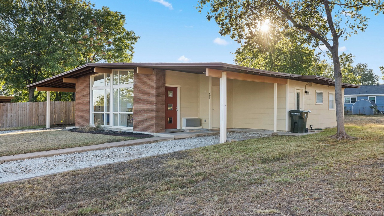 Photo of Outdoor in College Station