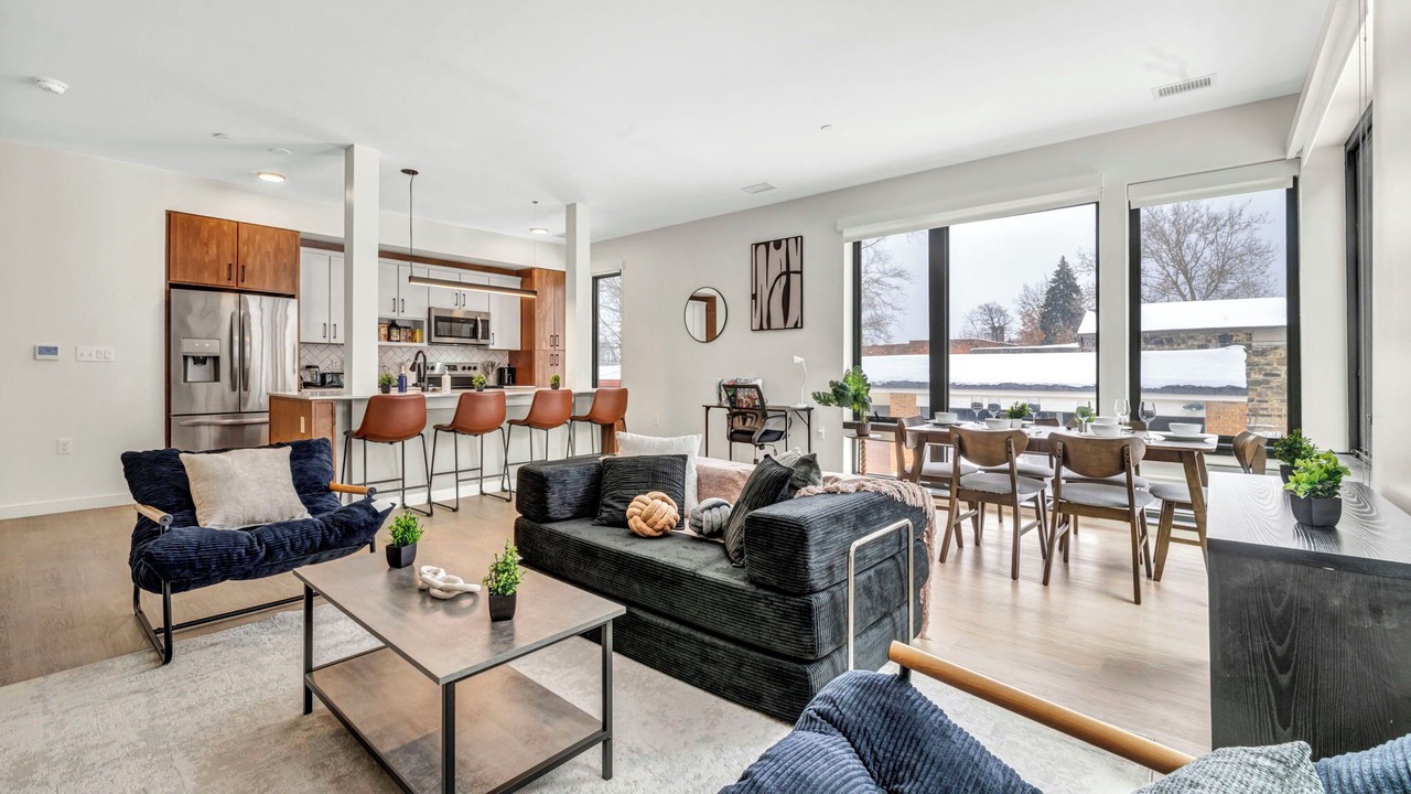 Photo of Livingroom in Little Italy