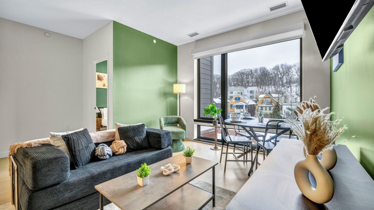 Photo of Livingroom in Little Italy