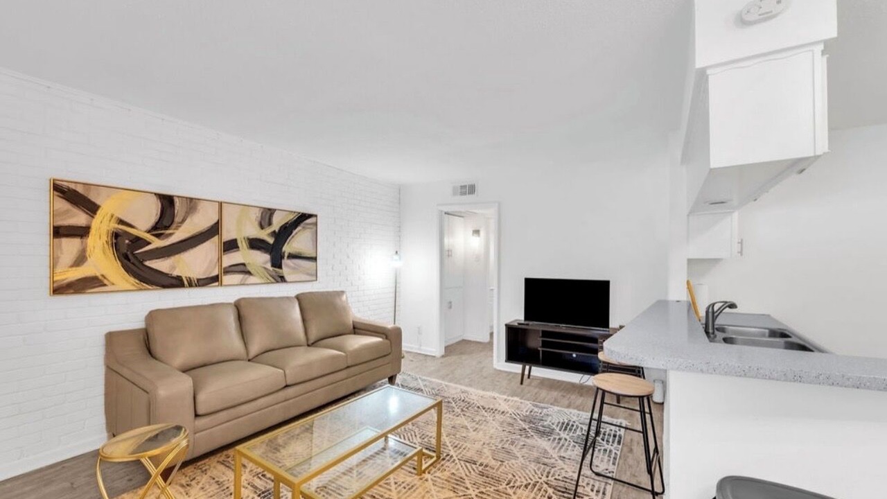 Photo of Livingroom in Vickery Place