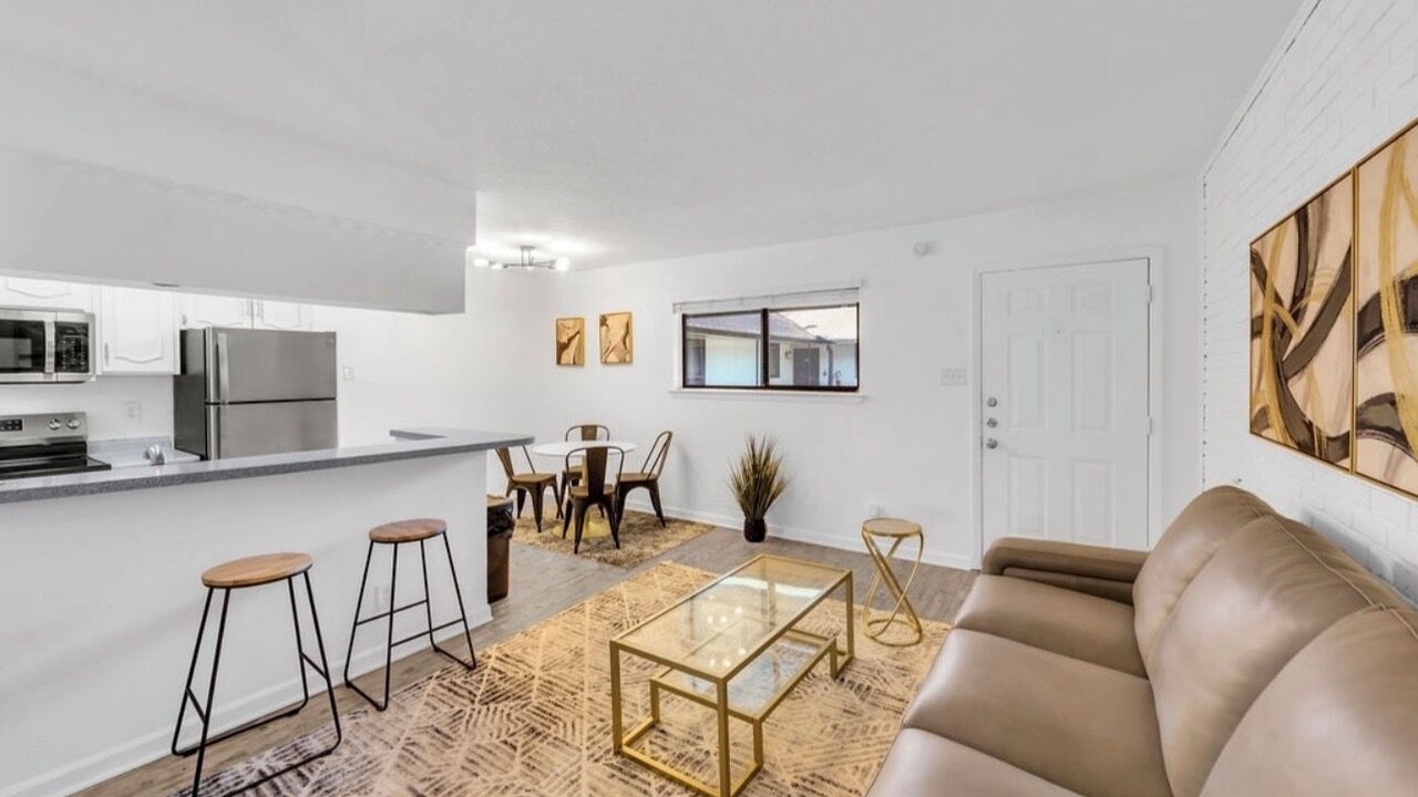 Photo of Livingroom in Vickery Place