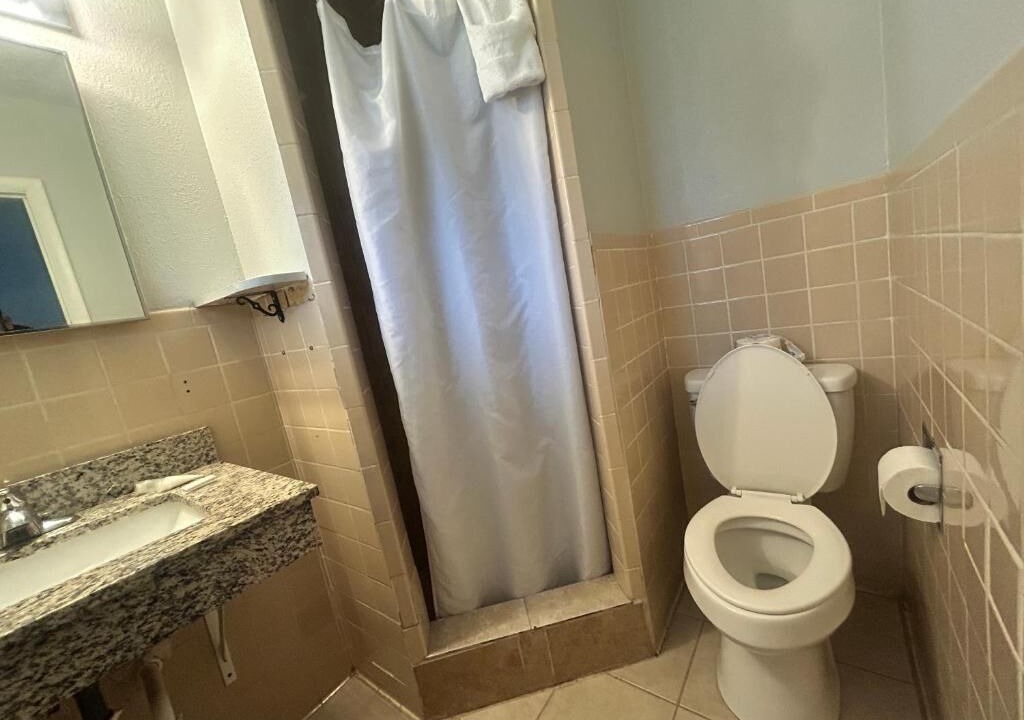 Photo of Bathroom in Oskaloosa