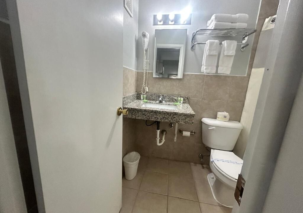 Photo of Bathroom in Oskaloosa