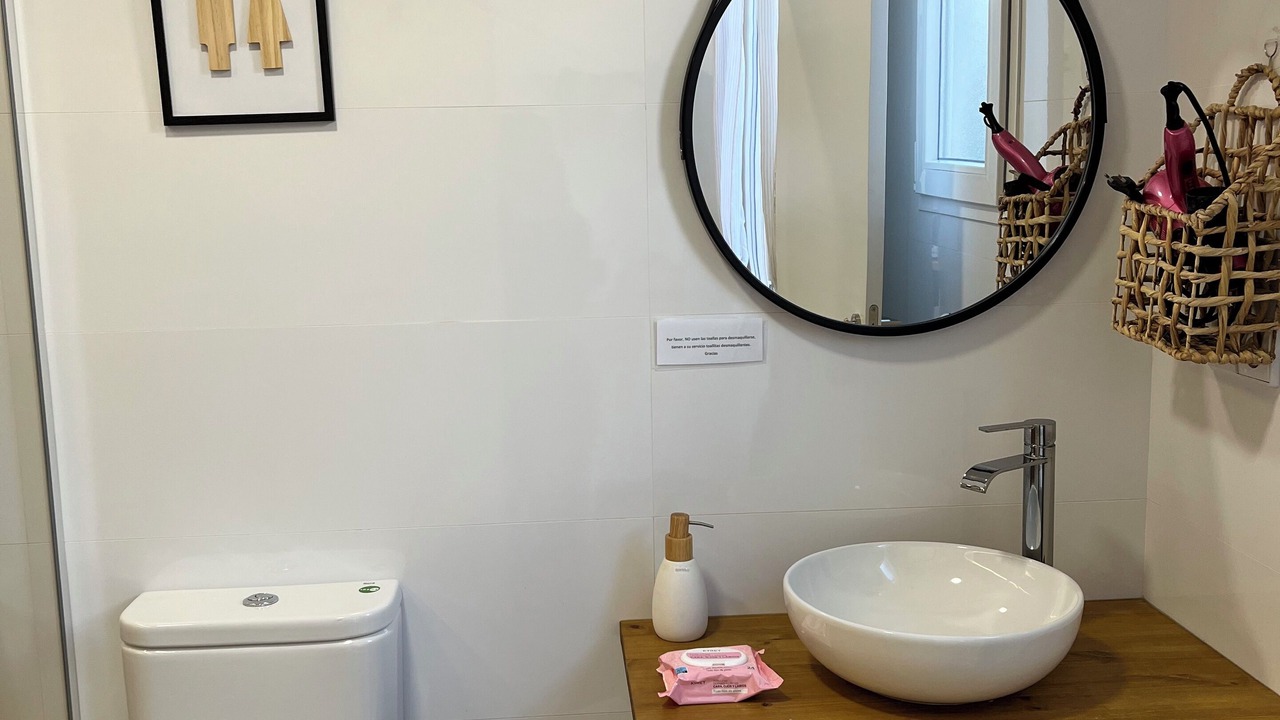 Photo of Bathroom in Favara