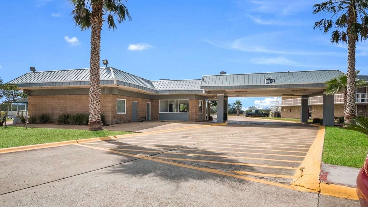 Photo of Others in Beeville