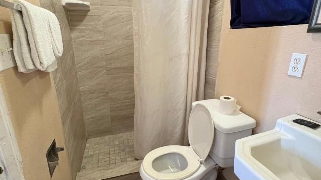 Photo of Bathroom in Flour Bluff