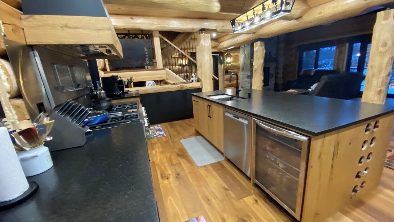 Photo of Kitchen in Central Frontenac