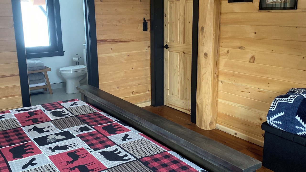 Photo of Bedroom in Central Frontenac