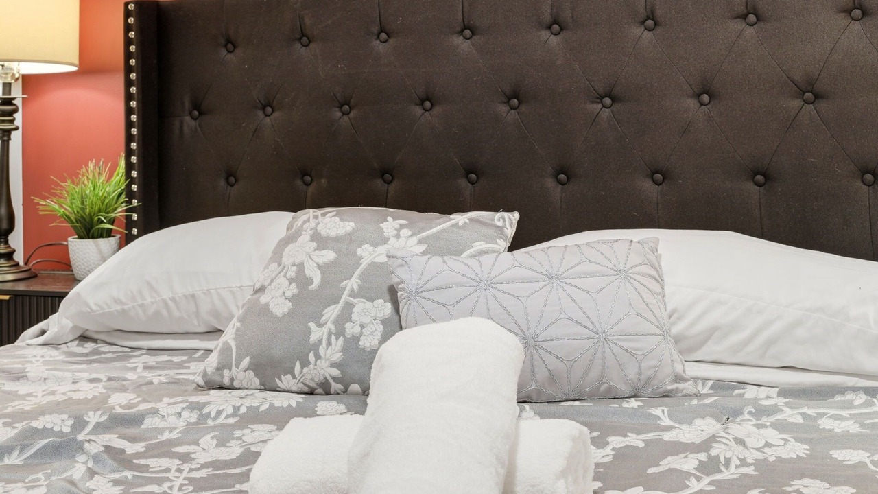 Photo of Bedroom in Heart of Chicago
