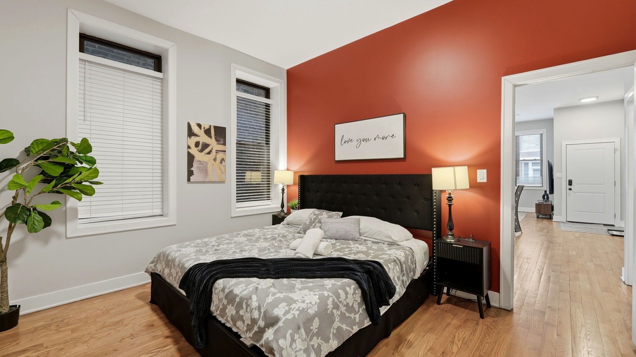 Photo of Bedroom in Heart of Chicago