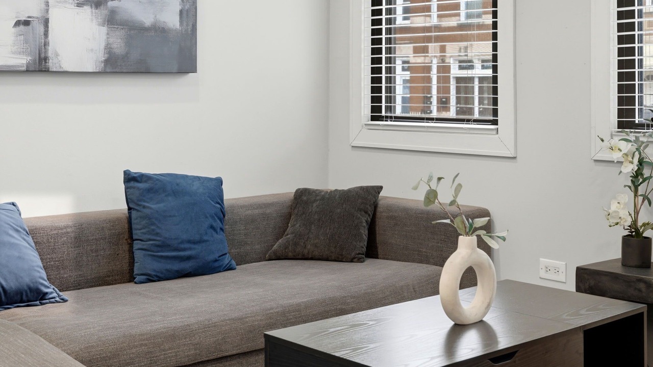 Photo of Livingroom in Heart of Chicago