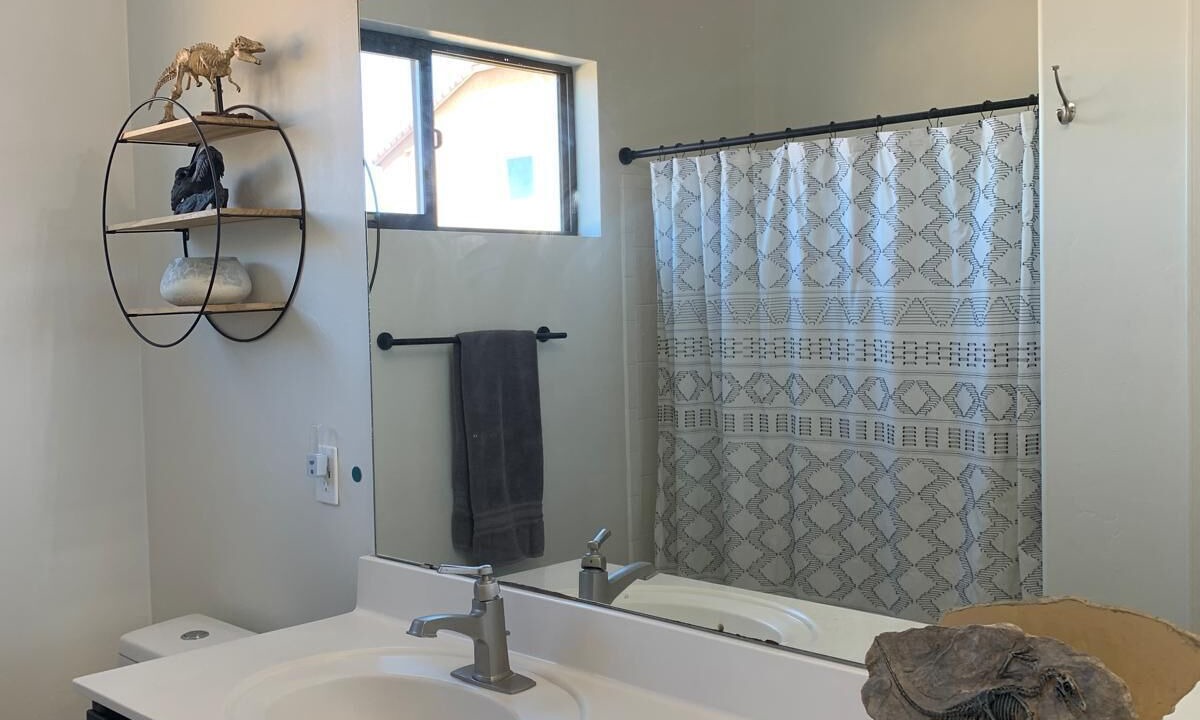 Photo of Bathroom in Cortaro