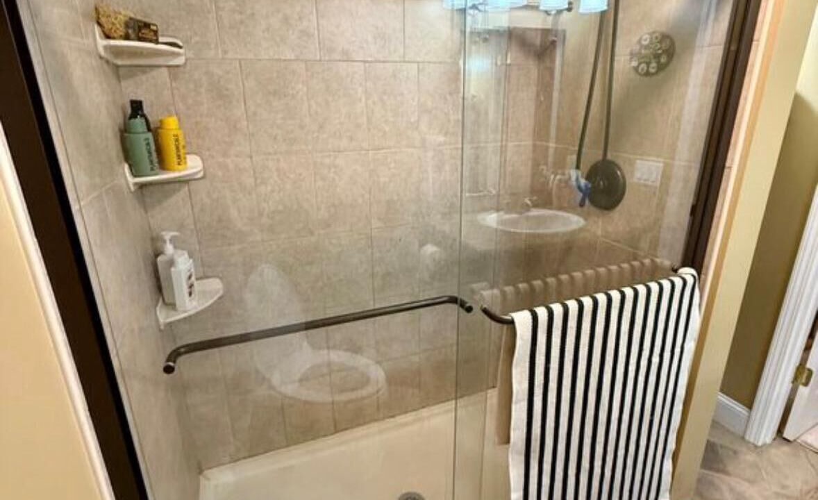 Photo of Bathroom in Saluda