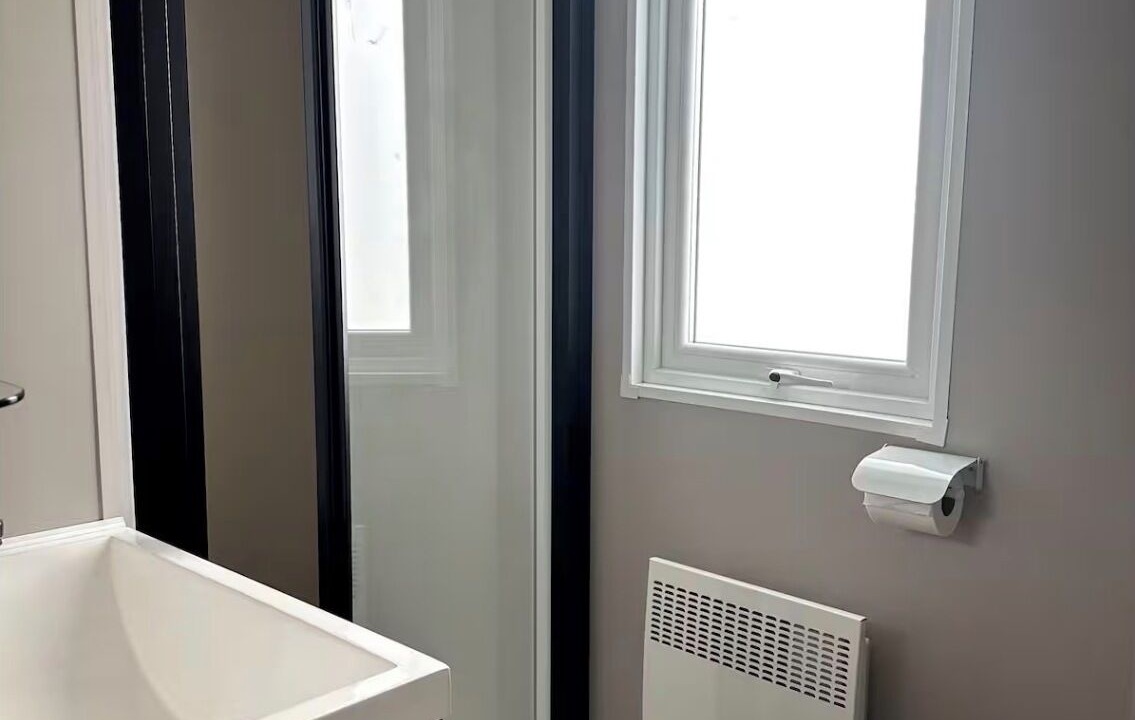 Photo of Bathroom in Saint-Marc-a-Frongier