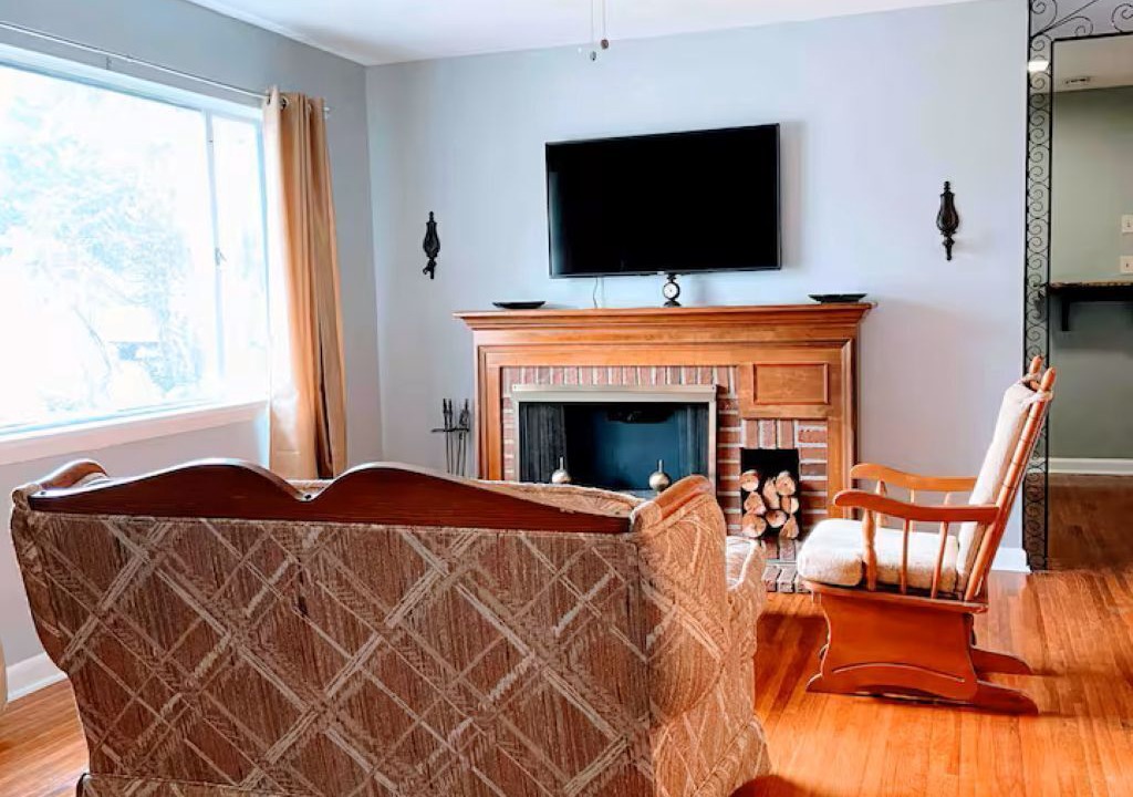 Photo of Livingroom in Sherwood