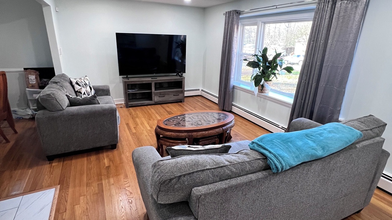 Photo of Livingroom in North Chesterfield