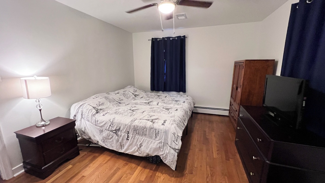 Photo of Bedroom in North Chesterfield