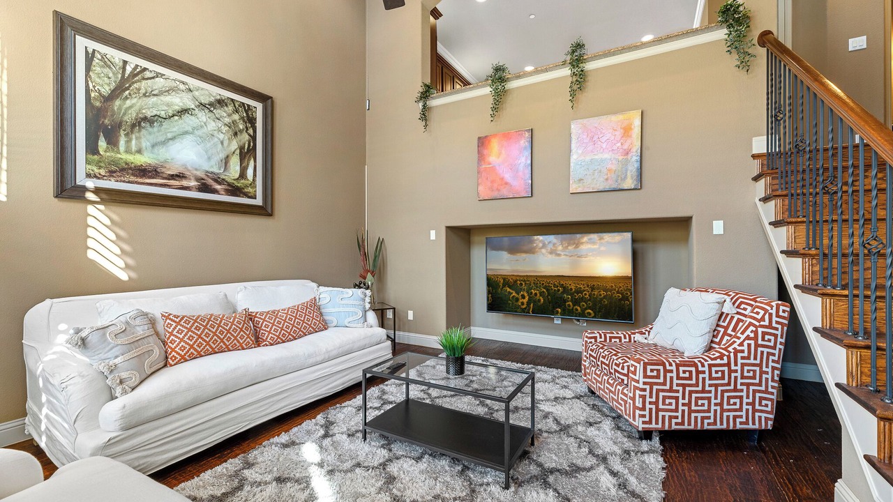 Photo of Livingroom in Legacy Park