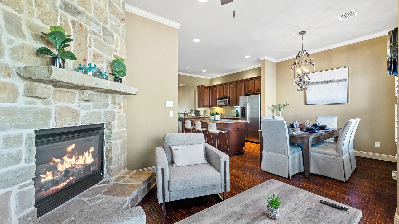 Photo of Livingroom in Legacy Park