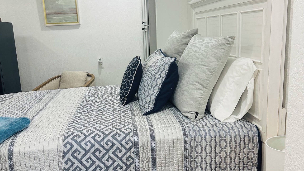 Photo of Bedroom in High Springs