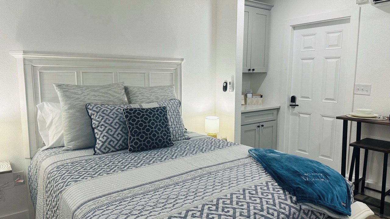 Photo of Bedroom in High Springs