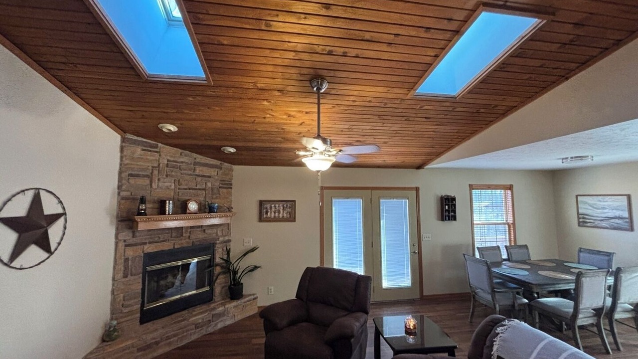 Photo of Livingroom in Clarkridge