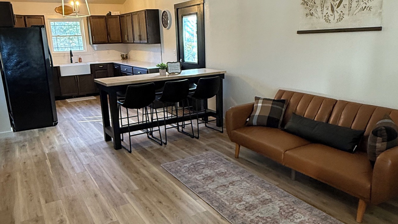 Photo of Livingroom in Waynesville