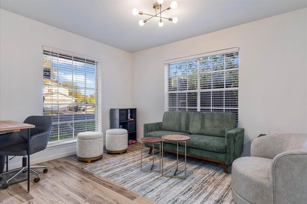 Photo of Livingroom in North Austin Civic Association