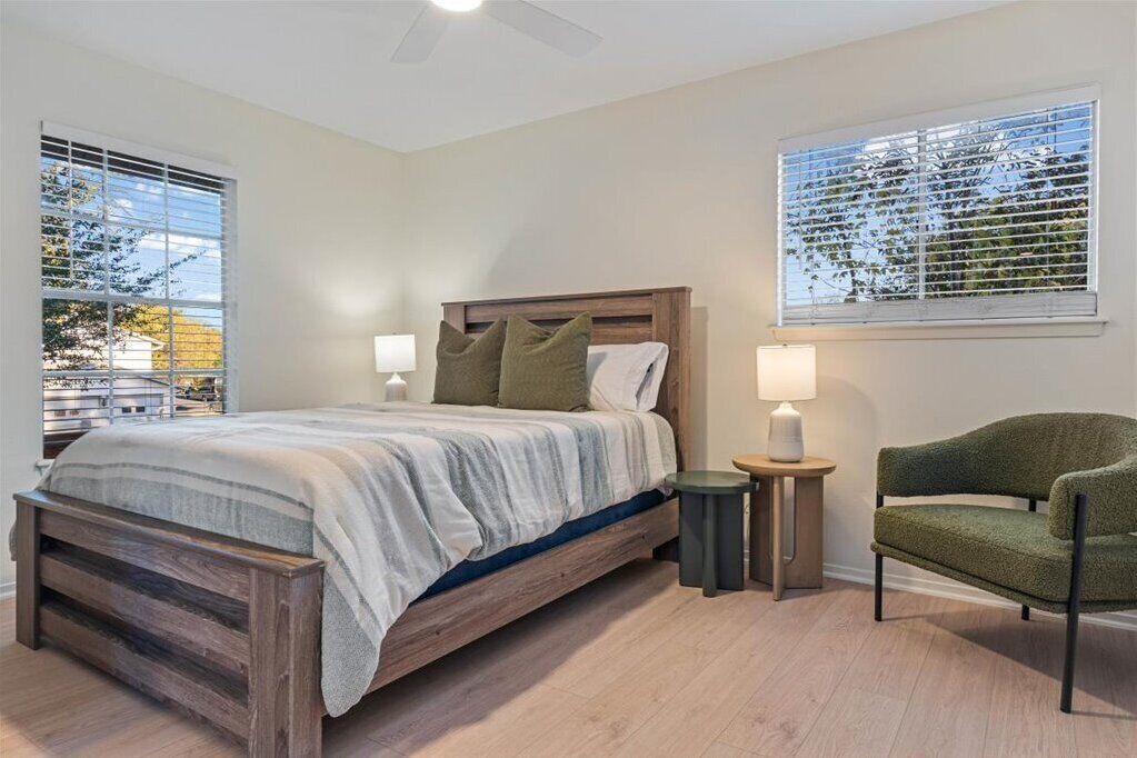 Photo of Bedroom in North Austin Civic Association