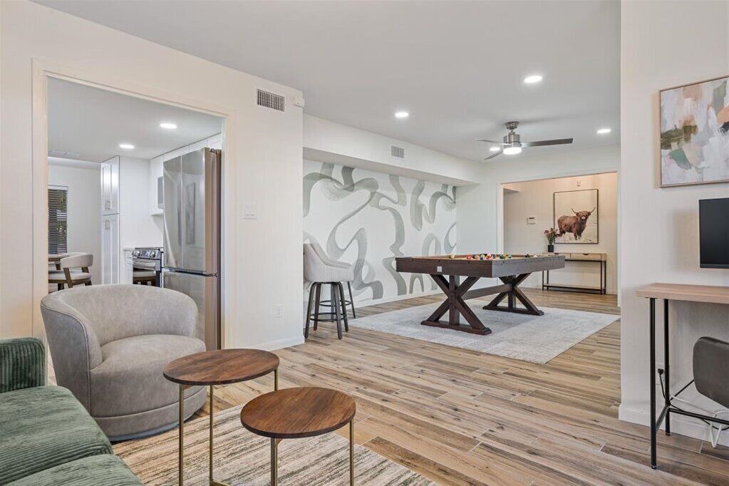 Photo of Bedroom in North Austin Civic Association