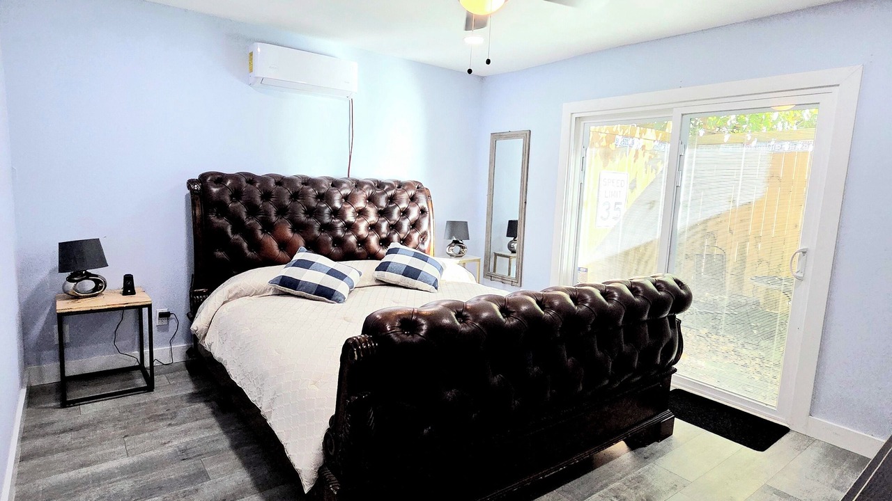 Photo of Bedroom in Grand Prairie