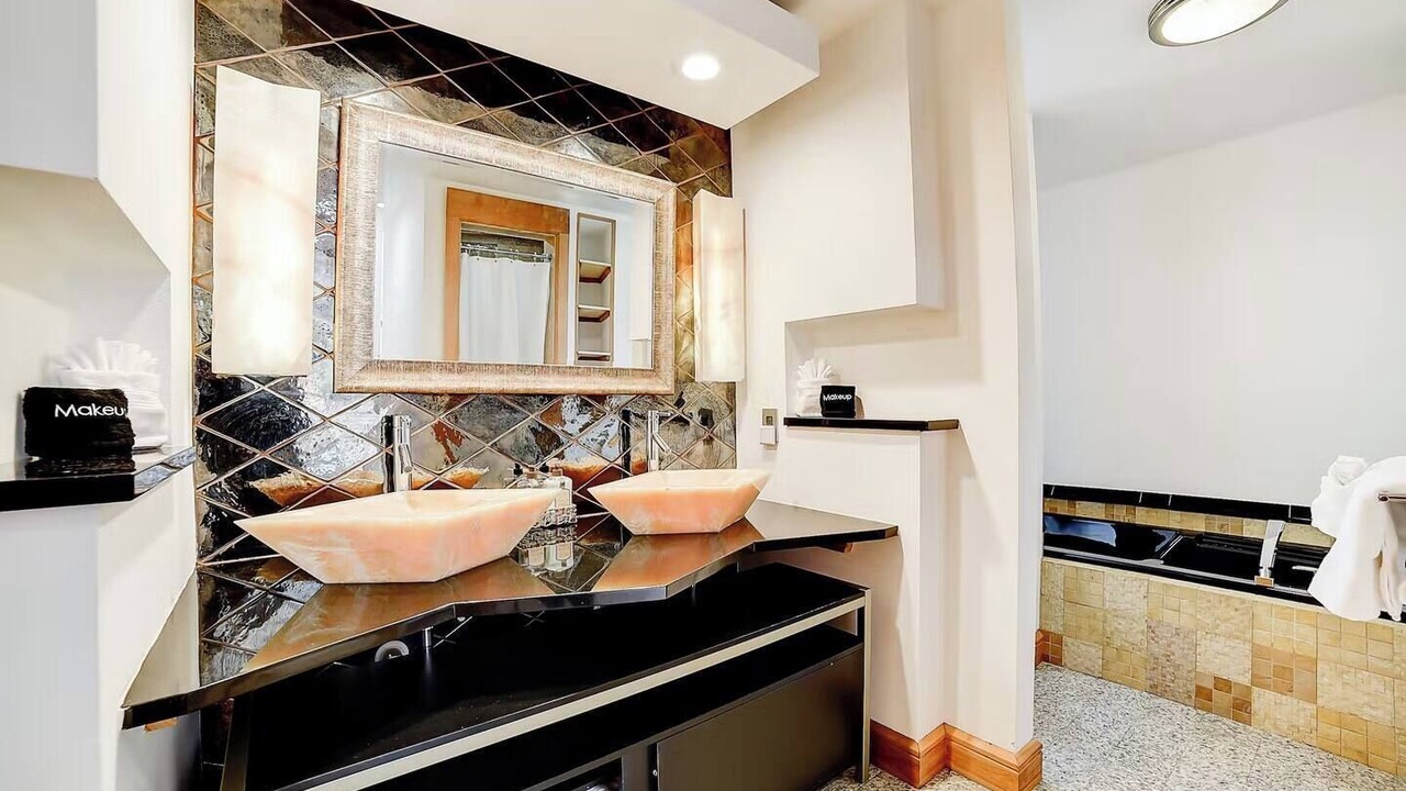 Photo of Bathroom in Blanco