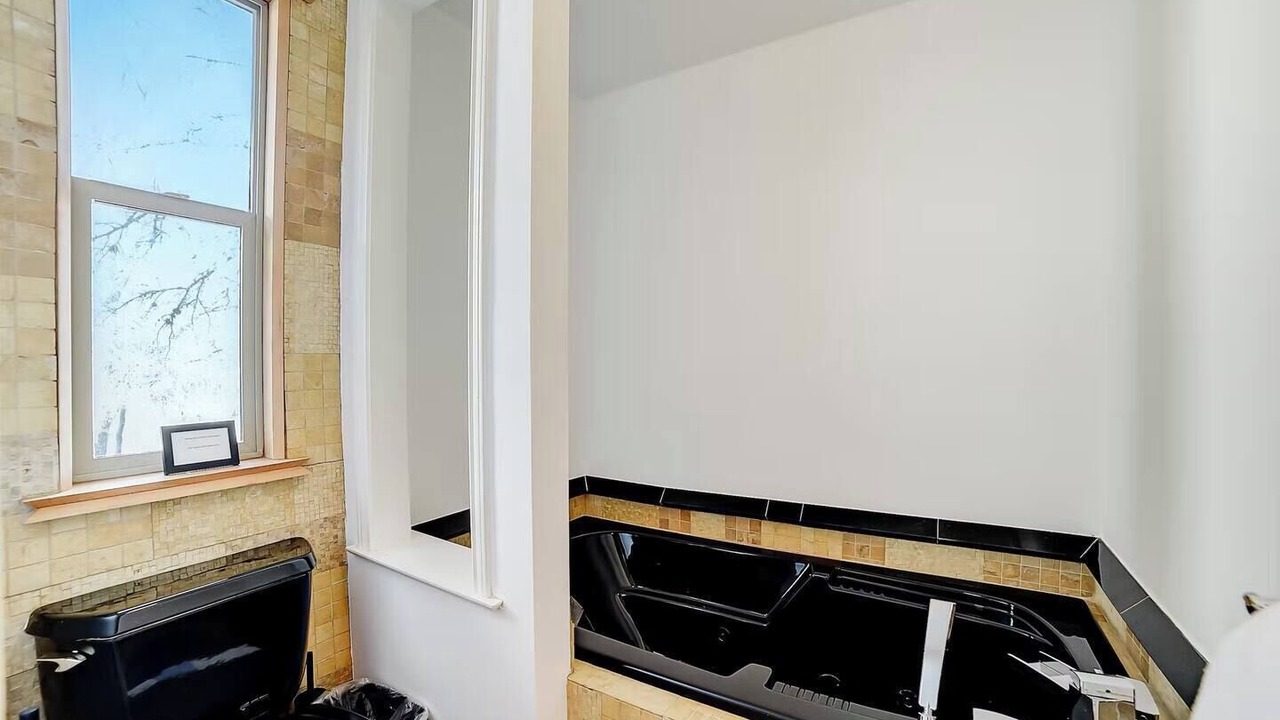 Photo of Bathroom in Blanco