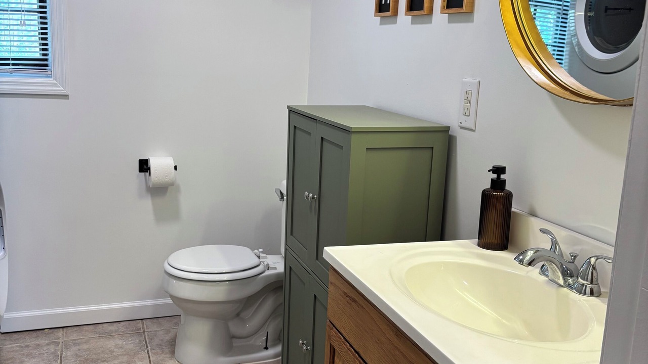 Photo of Bathroom in Forest Hills