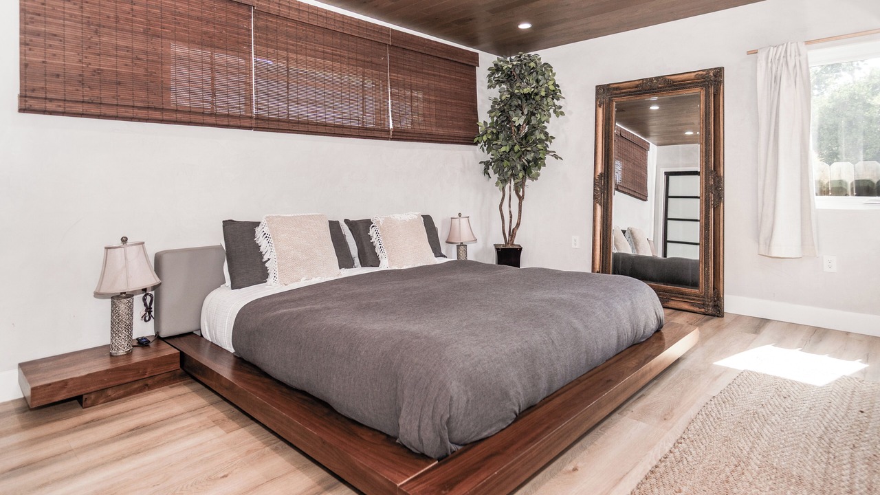 Photo of Bedroom in Burbank