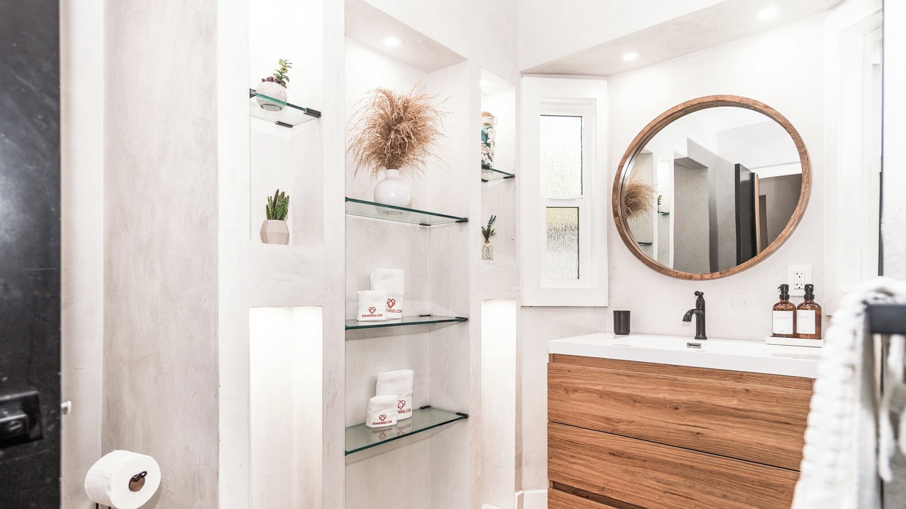 Photo of Bathroom in Burbank