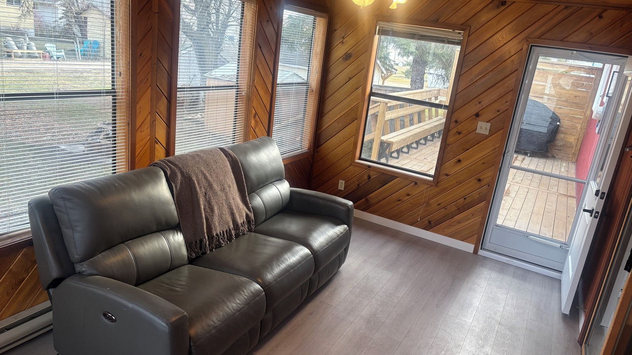 Photo of Livingroom in Gimli