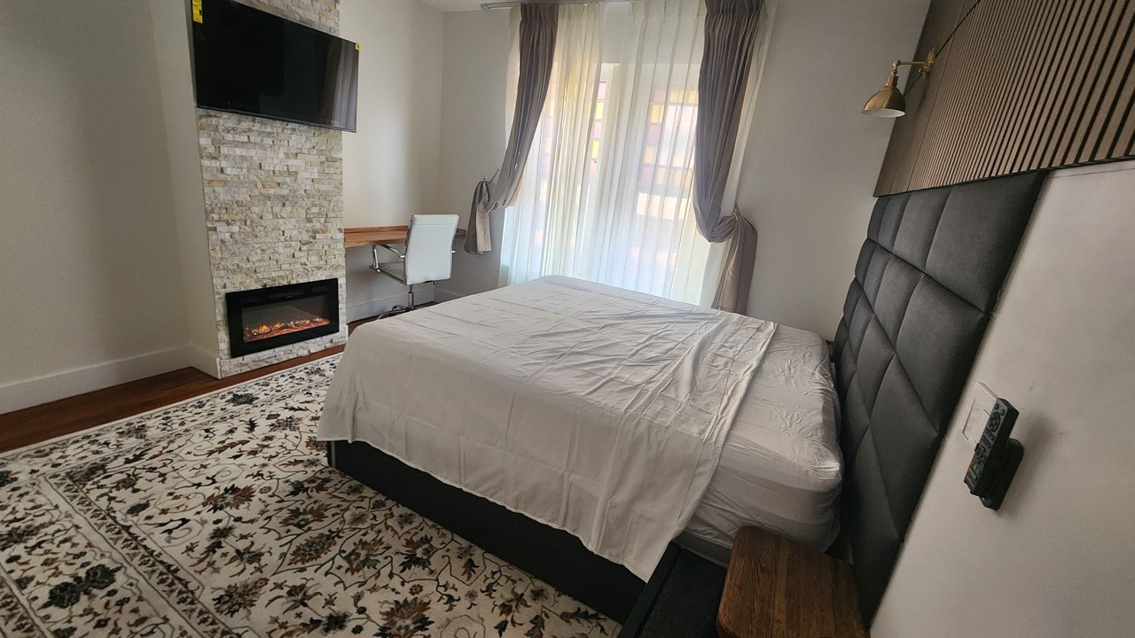 Photo of Bedroom in Dupont Circle