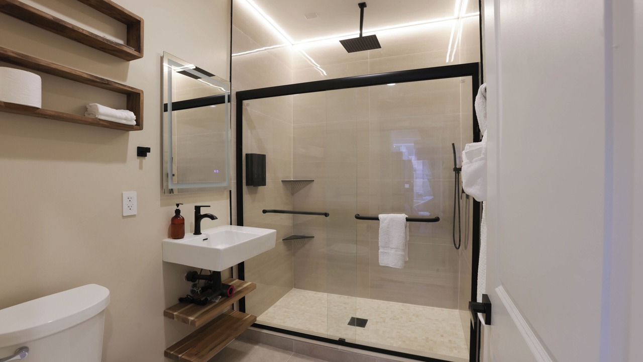 Photo of Bathroom in Dupont Circle