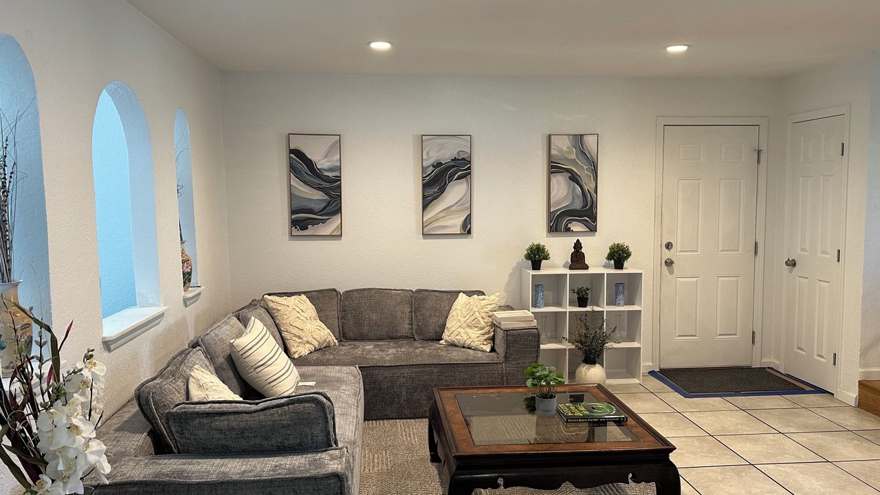 Photo of Livingroom in South San Jose