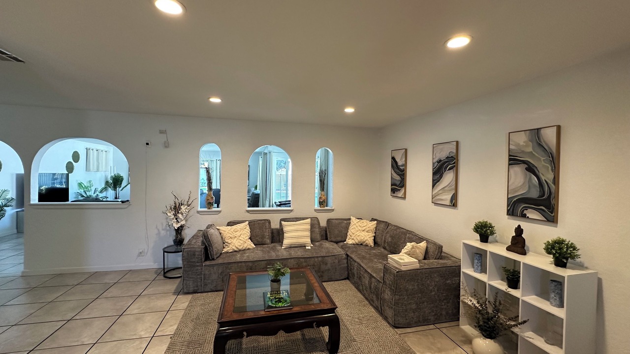 Photo of Livingroom in South San Jose