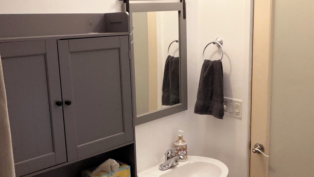 Photo of Bathroom in Oak Park