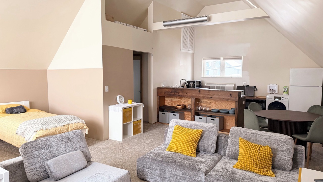 Photo of Livingroom in Oak Park