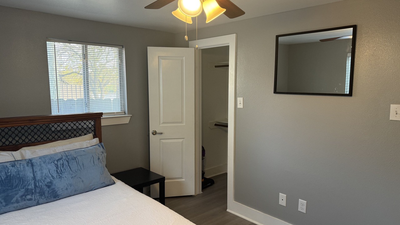 Photo of Bedroom in Greater East End