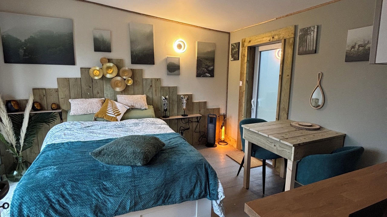 Photo of Bedroom in Saint-Simeon