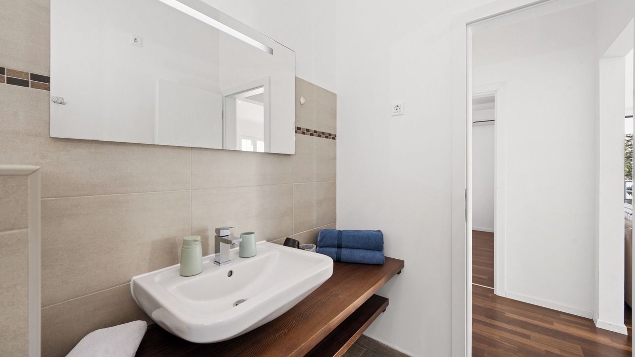Photo of Bathroom in Marina