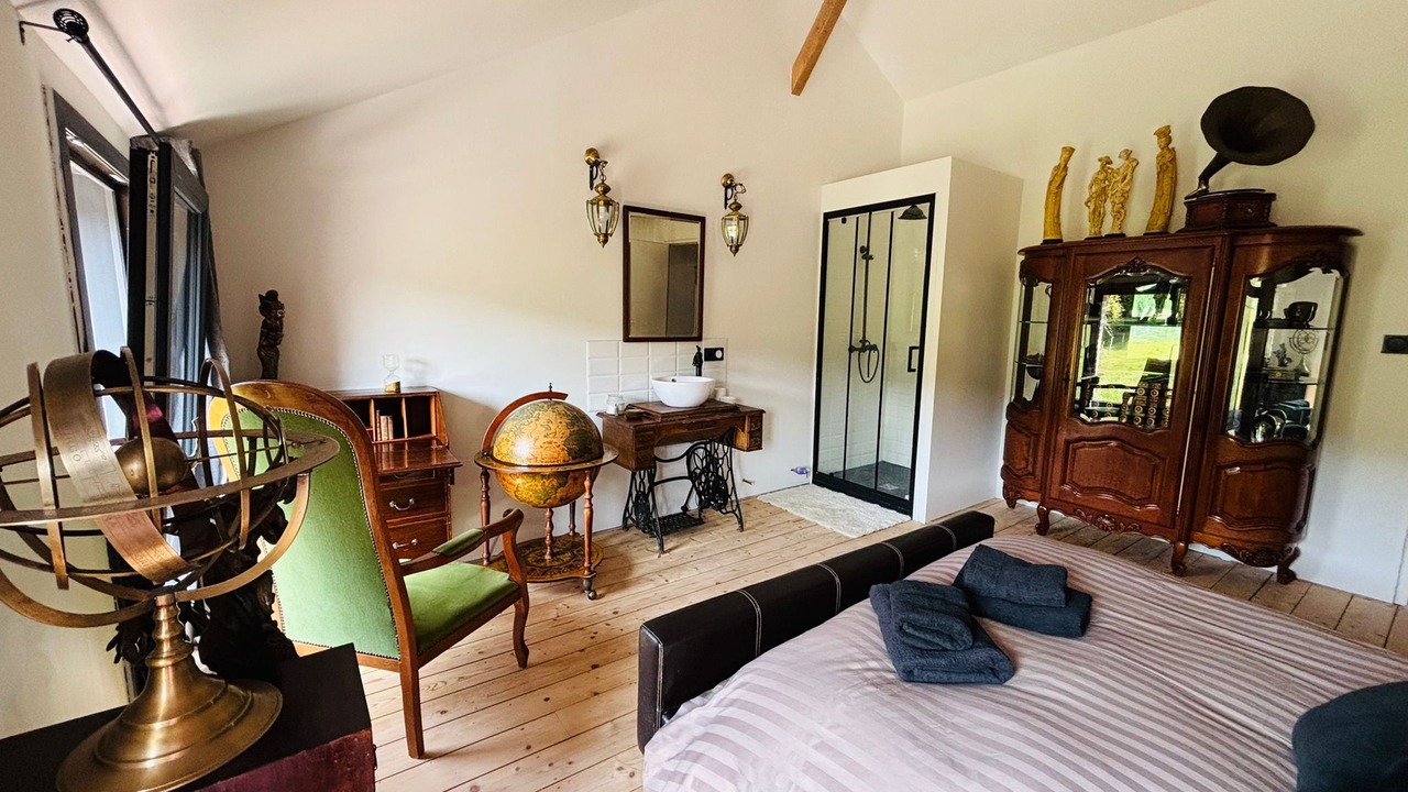 Photo of Bedroom in Pierrefitte-en-Auge