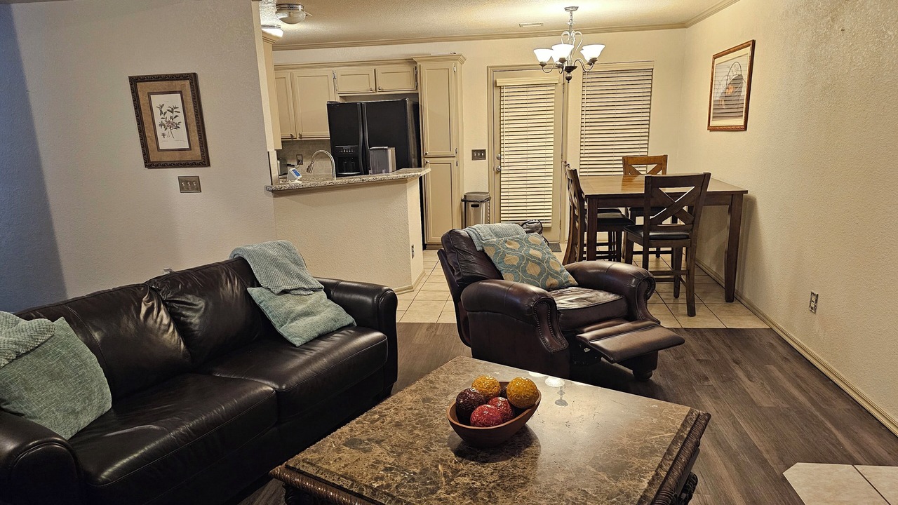 Photo of Livingroom in Moore